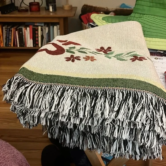 Vintage Throw Fringed Tapestry for “My Granddaughter”2” fringe - Picture 6 of 6
